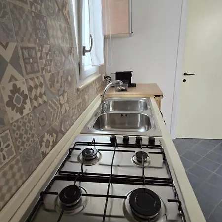 La Casa Di Giuliana Piano Terra Con Cucina E Lavatrice Ischia