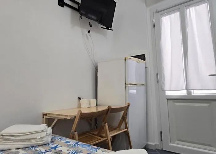 La Casa Di Giuliana Piano Terra Con Cucina E Lavatrice Lacco Ameno